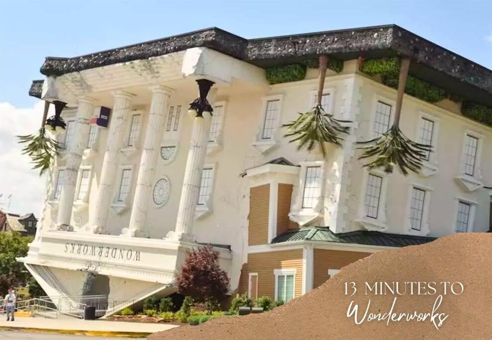 Willow Trace: Family Retreat, Hot Tub, Gaming! 鸽子谷 外观 照片